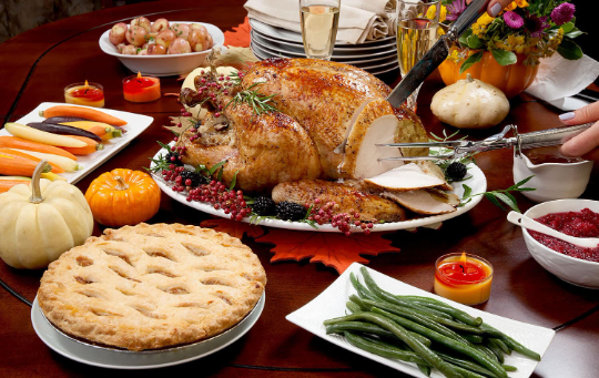 Cajun Fried Turkey Thanksgiving Meal